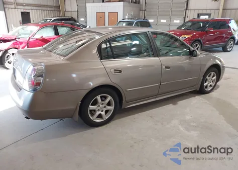 2005 Nissan Altima 2.5 S из США, поврежденный, VIN 1N4AL11D35C184719